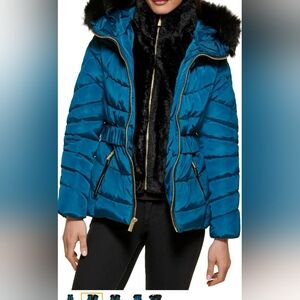 Guess puffer jacket